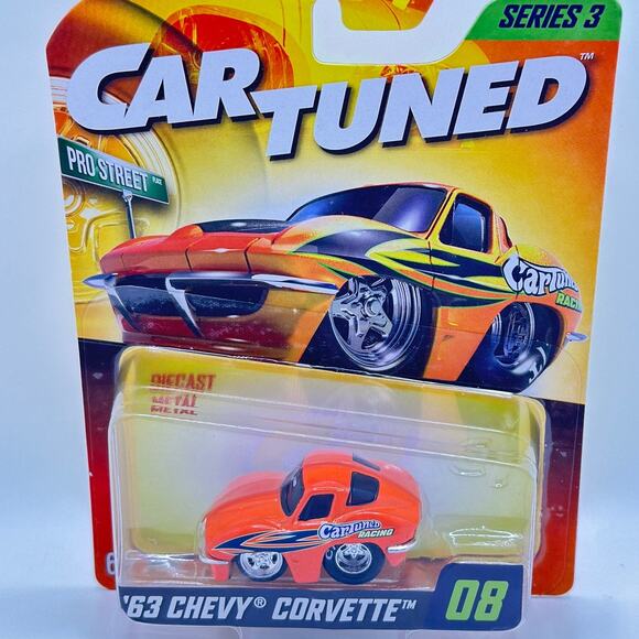 Car Tuned Series 1 1963 Chevy Corvette Stingray Orange - Picture 1 of 2